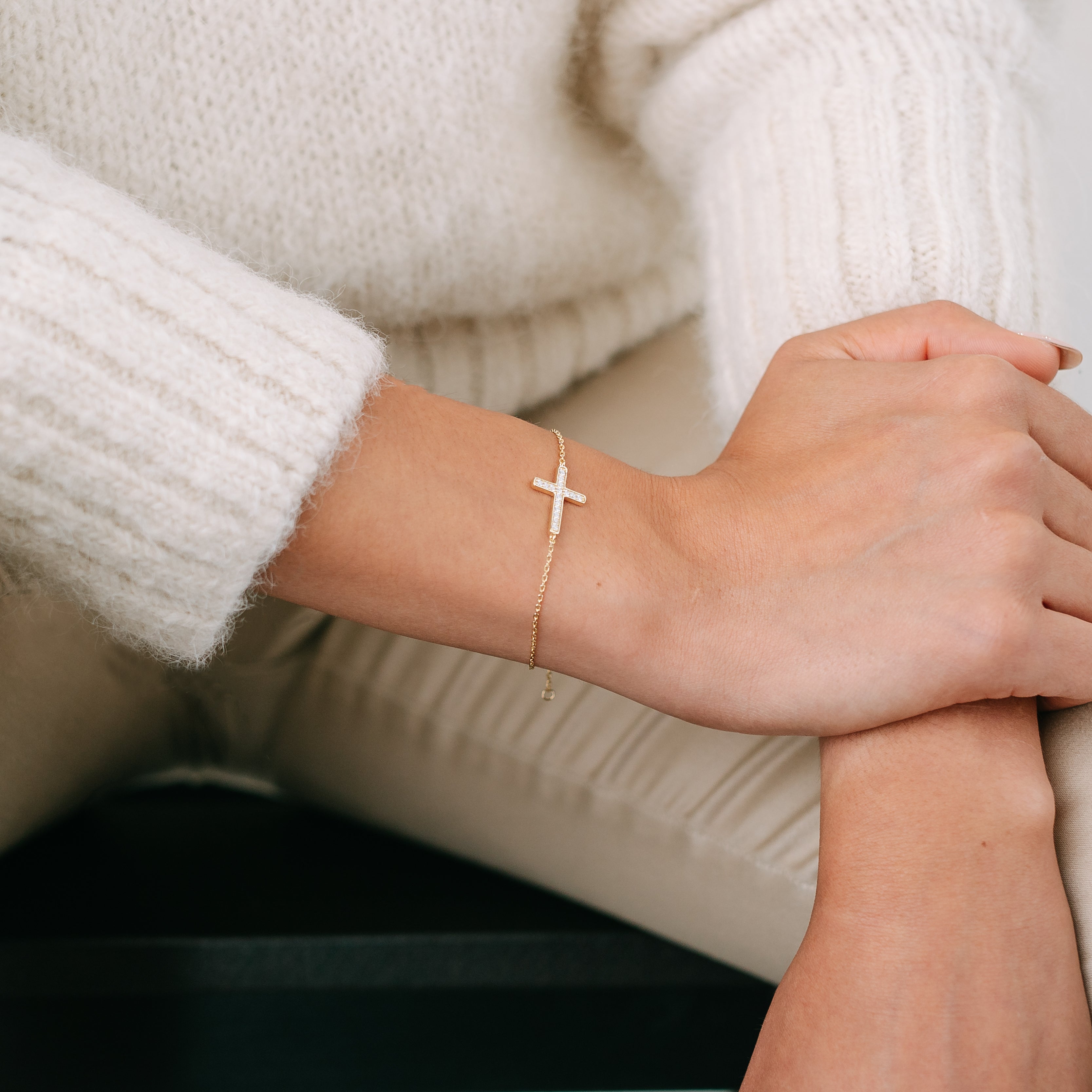 Armband Kreuz Pavé